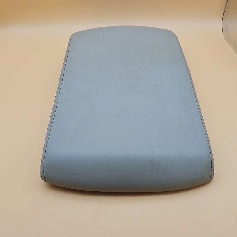 2004-12 QX56 Armada Rear‎ Center Console Beige Leather Armrest Lid Cover OEM